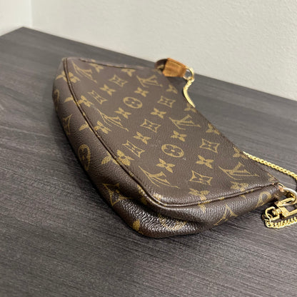 CLEARANCE #1006 LOUIS VUITTON Monogram Pochette