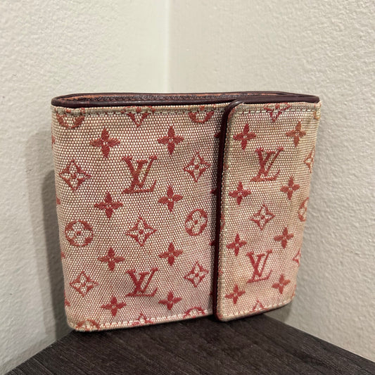 #104 LOUIS VUITTON Wallet