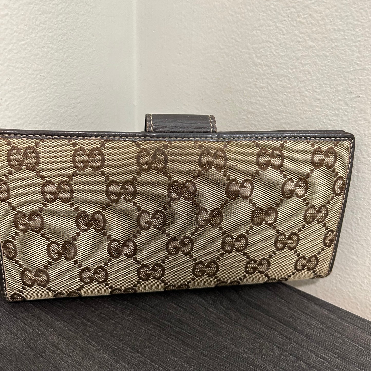 CLEARANCE #211 GUCCI Bifold Wallet