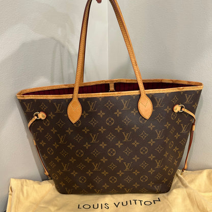 CLEARANCE #207 LOUIS VUITTON Neverfull MM w/ Pouch