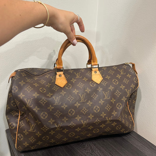 #204 LOUIS VUITTON Speedy 40