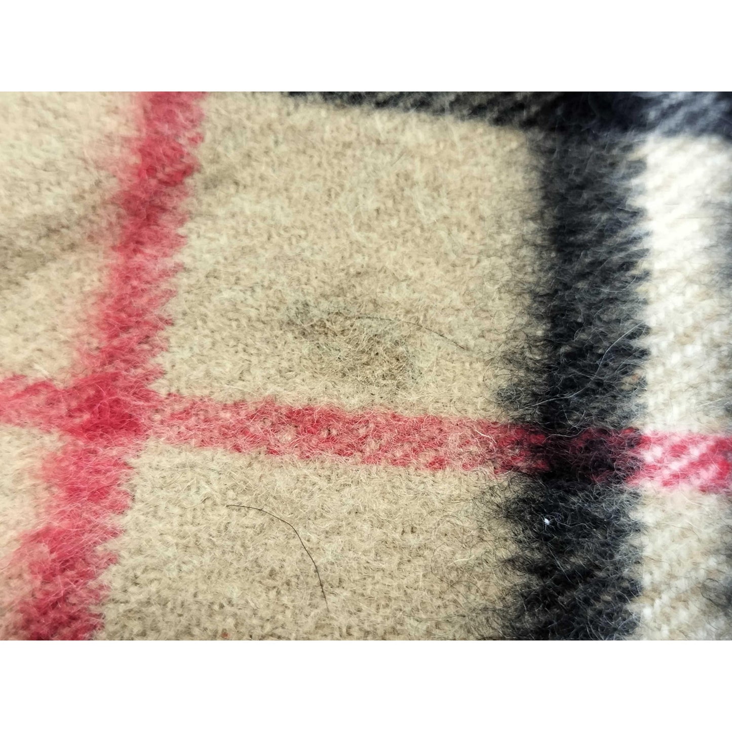 #118 BURBERRY Cashmere Scarf