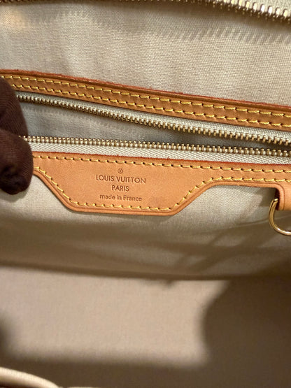 8857 LOUIS VUITTON Yellow Vernis Brea MM