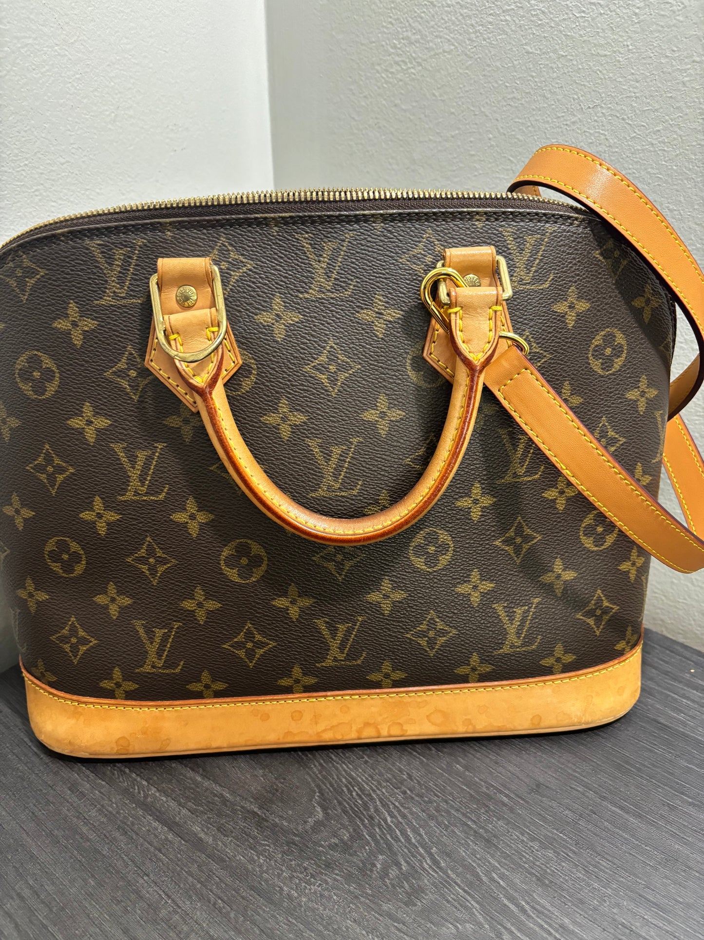 #232 LOUIS VUITTON Alma