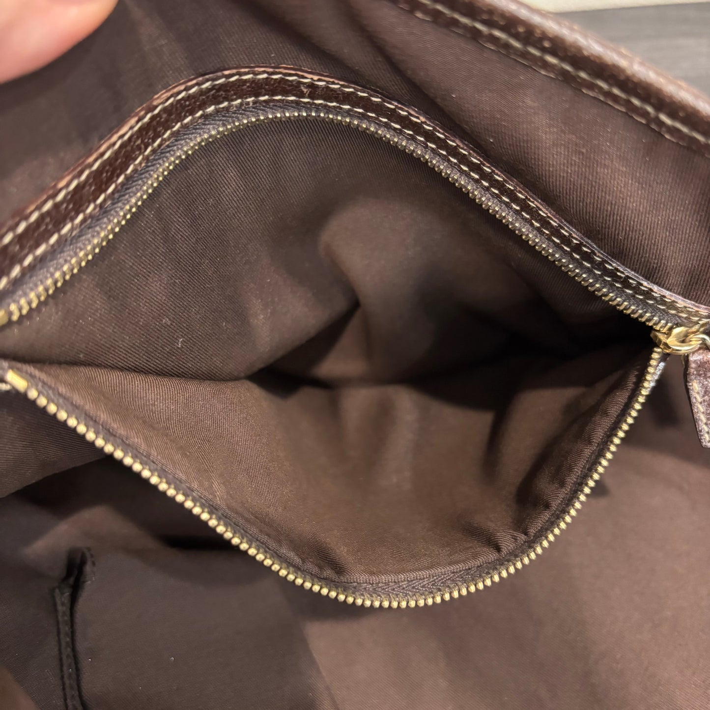 8875 GUCCI GG Canvas Charmy Tote