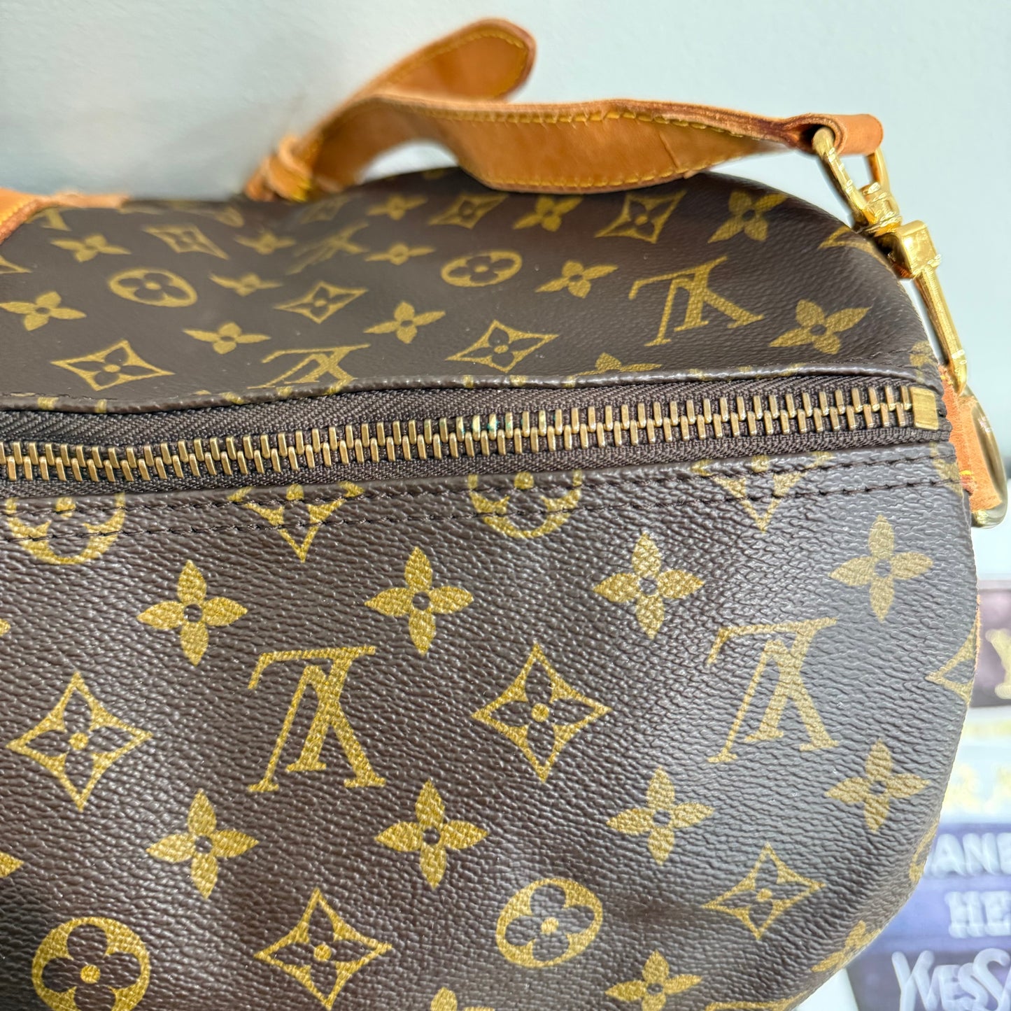 CLEARANCE #801 LOUIS VUITTON Keepall 55 Bandouliere