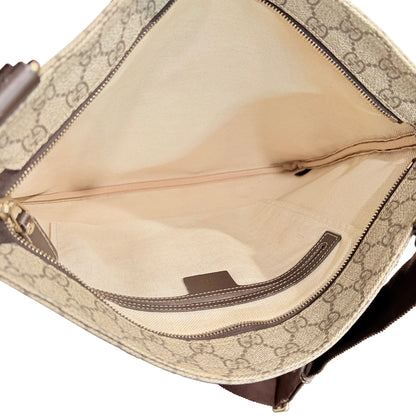 #8218 GUCCI Messenger