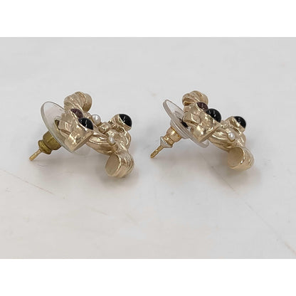 122 CHANEL Earrings