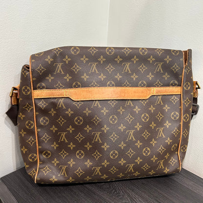 CLEARANCE #272 LOUIS VUITTON Abbesses GM