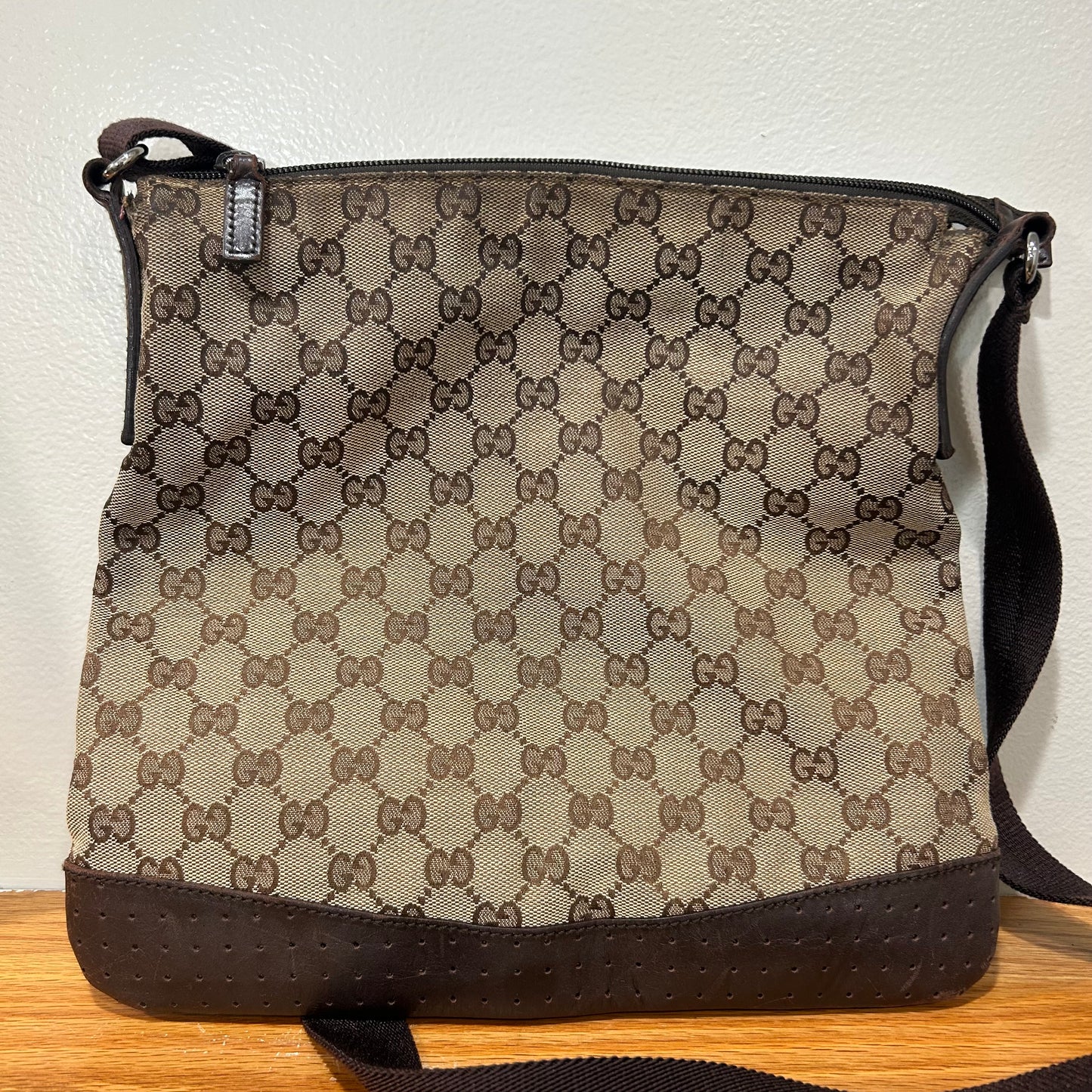 1013 GUCCI Messenger