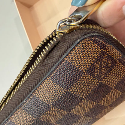 #1101-14 LOUIS VUITTON Damier Ebene Zip Wallet