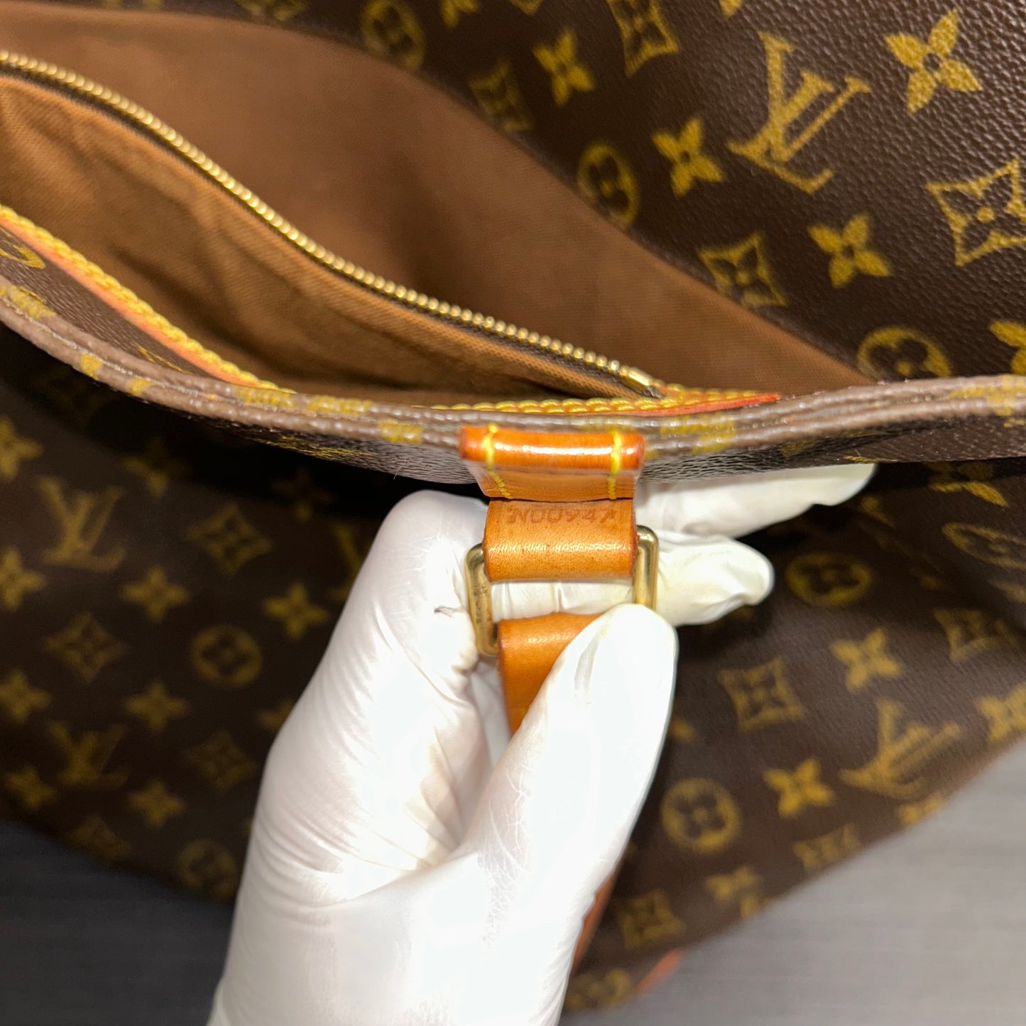 #308 LOUIS VUITTON Sac Shopping Tote