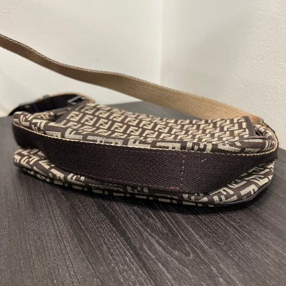#264 FENDI Crossbody