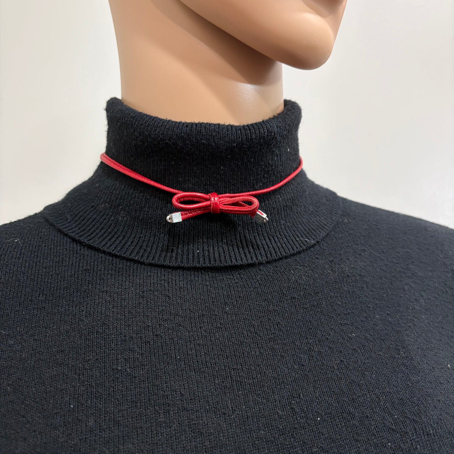 8906 DIOR Set of 2 Choker Necklaces/Double Wrap Bracelets