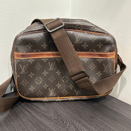 Louis Vuitton Vintage Reporter