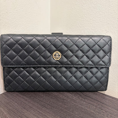 #3229 CHANEL Black Micro Quilt Wallet