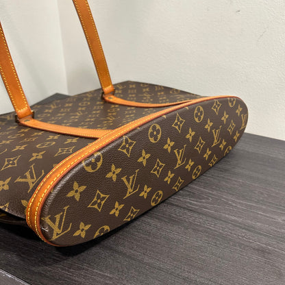 #301 LOUIS VUITTON Babylone Tote