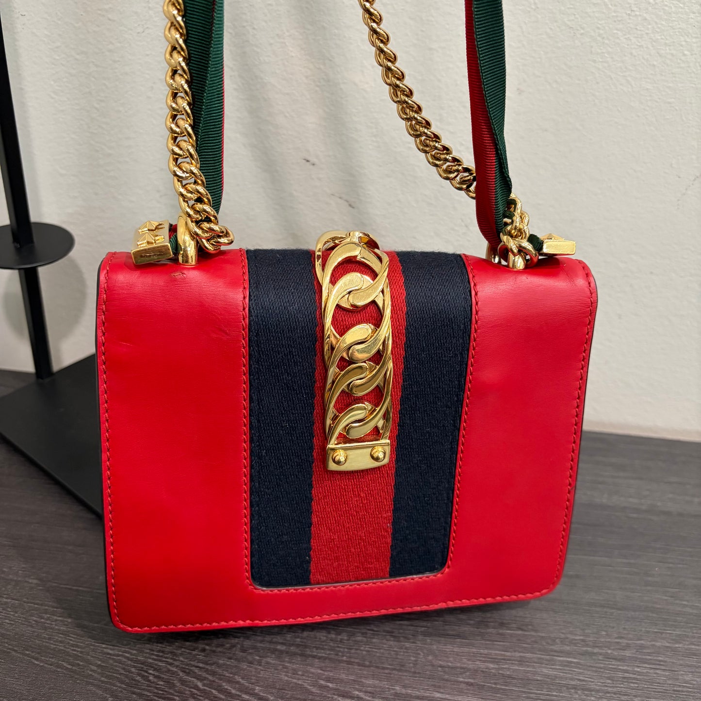 #8205 GUCCI Mini Red Sylvie