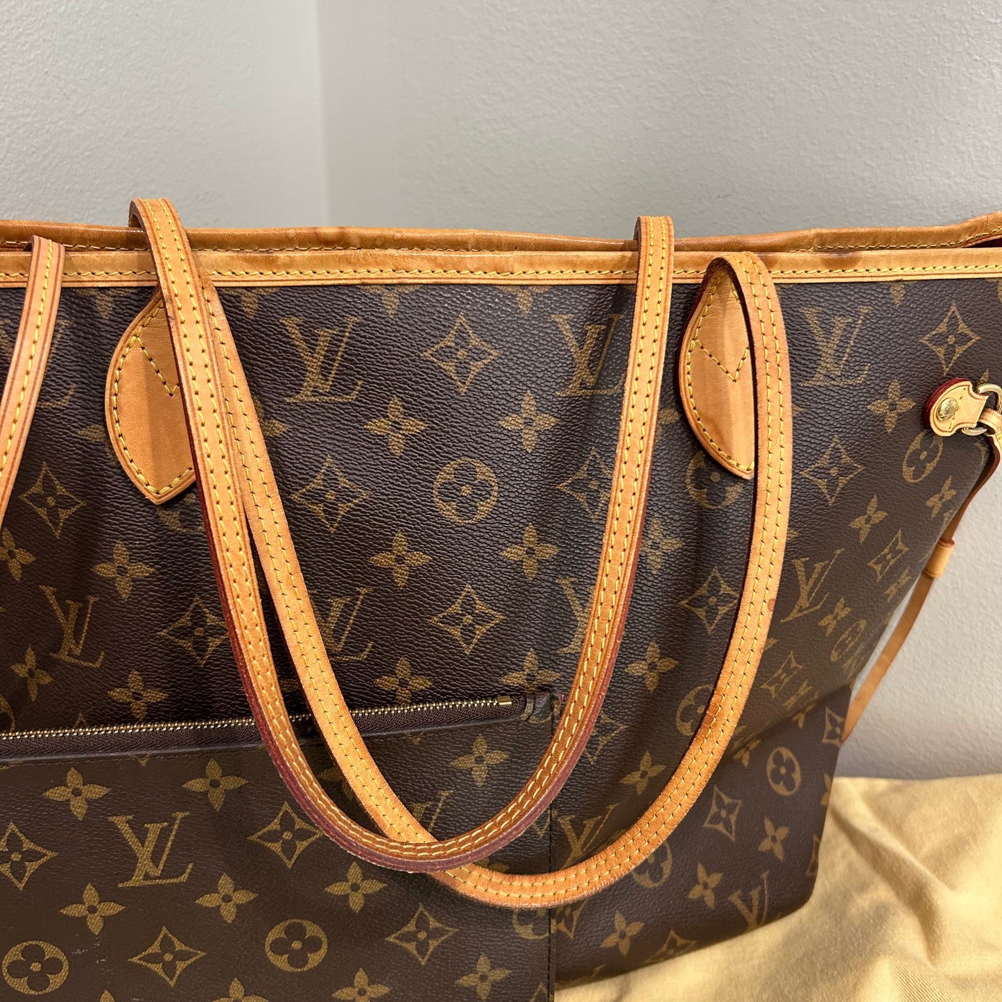 CLEARANCE #207 LOUIS VUITTON Neverfull MM w/ Pouch
