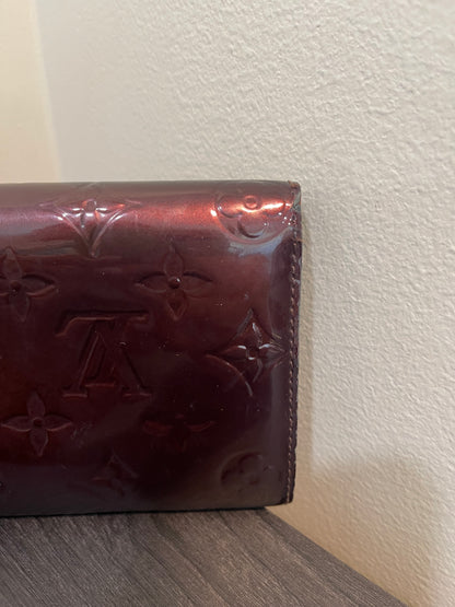 SOLD! 5 Piece Louis Vuitton Vernis Wallet Set