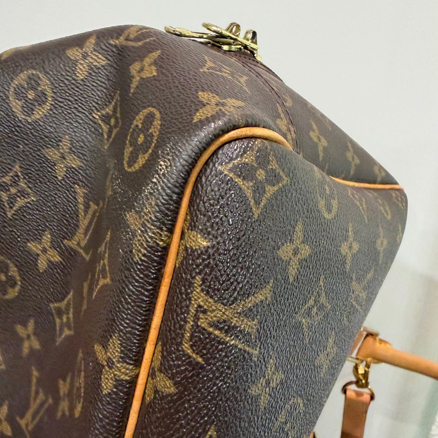 #1116 LOUIS VUITTON Monogram Deauville