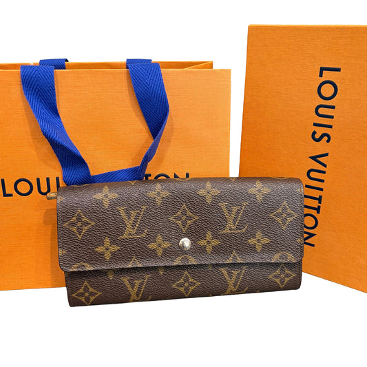 #1101-02 LOUIS VUITTON Monogram Wallet with Removable Chain