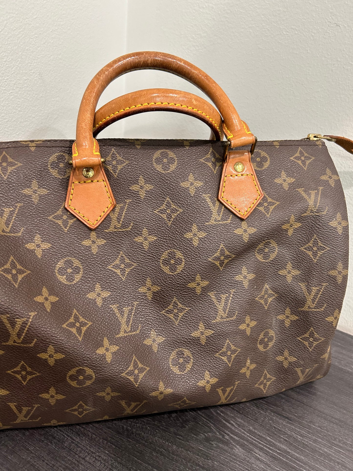 SOLD! Louis Vuitton Monogram Speedy 30