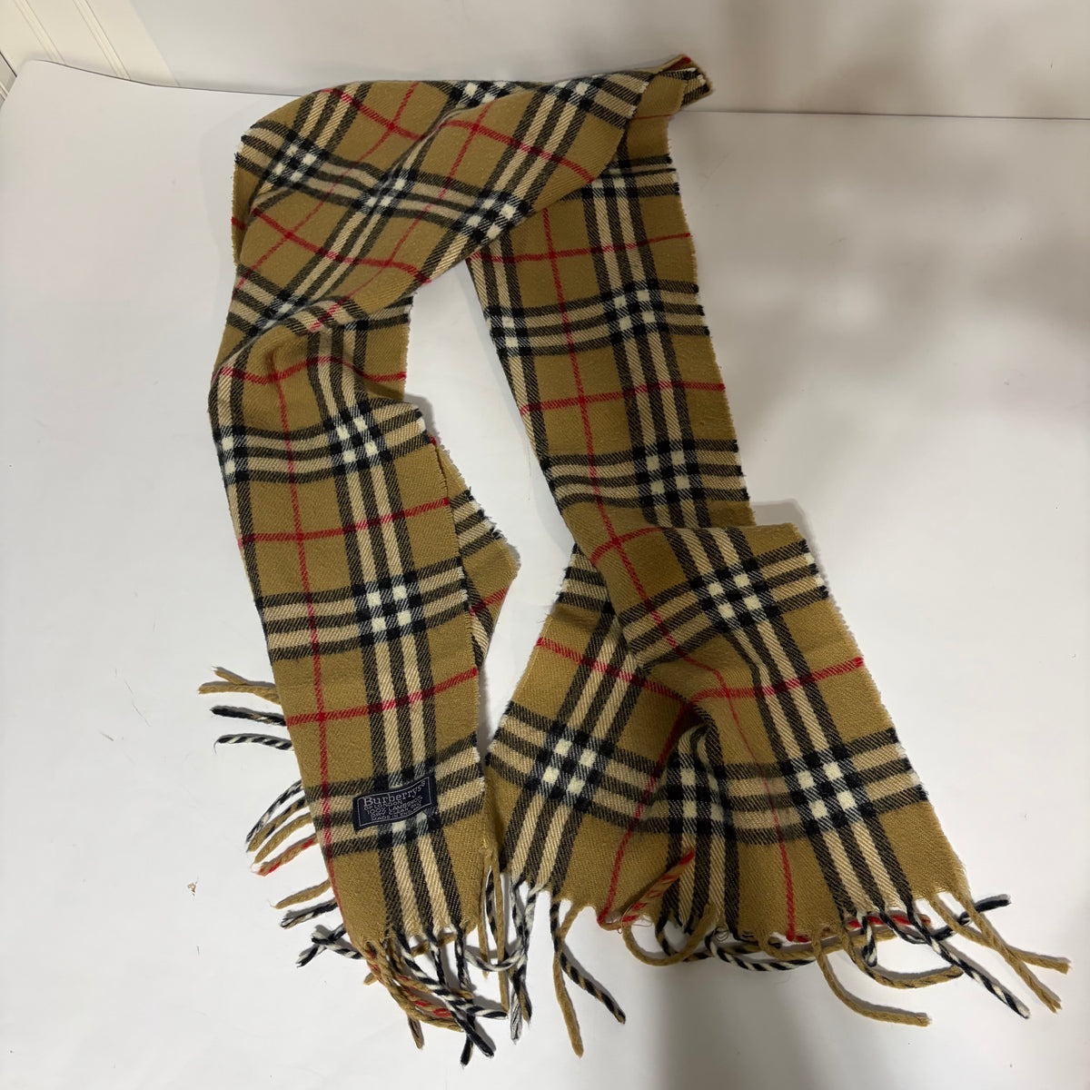 #114 BURBERRY Scarf