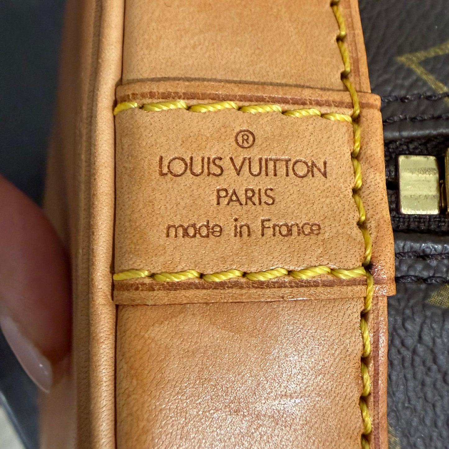 #1110 LOUIS VUITTON Alma PM