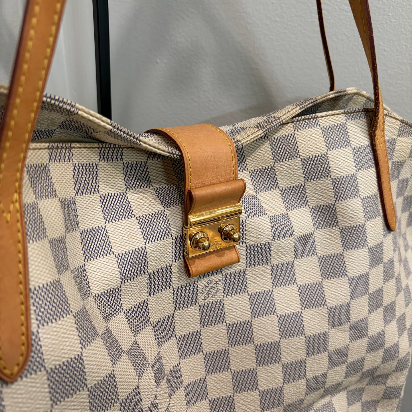 #8229 LOUIS VUITTON Damier Azur Salina PM MSRP $1,440