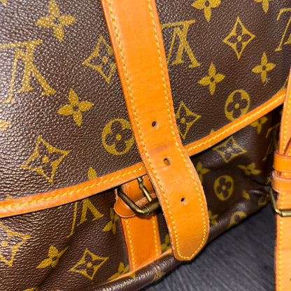CLEARANCE #355 LOUIS VUITTON Saumur 35