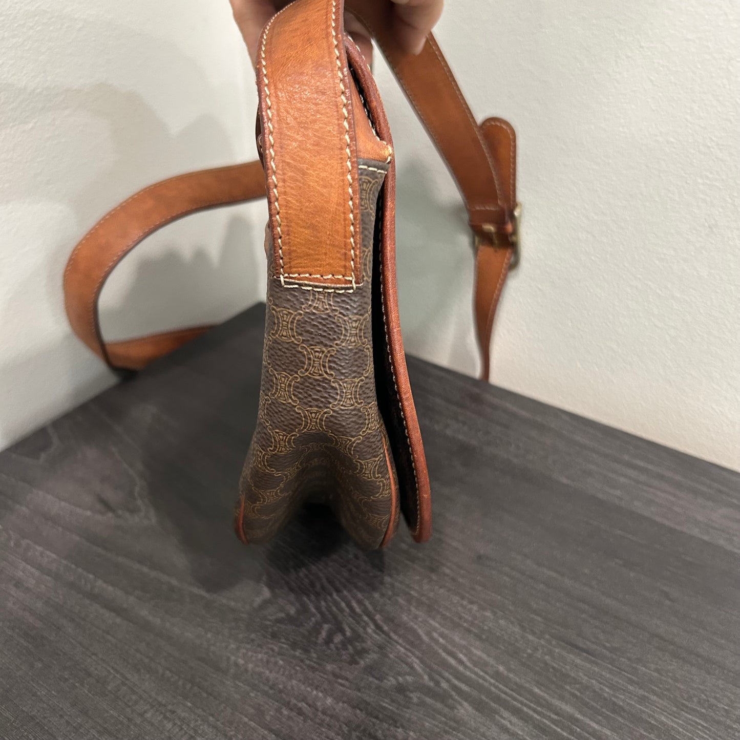 #256 CELINE Crossbody