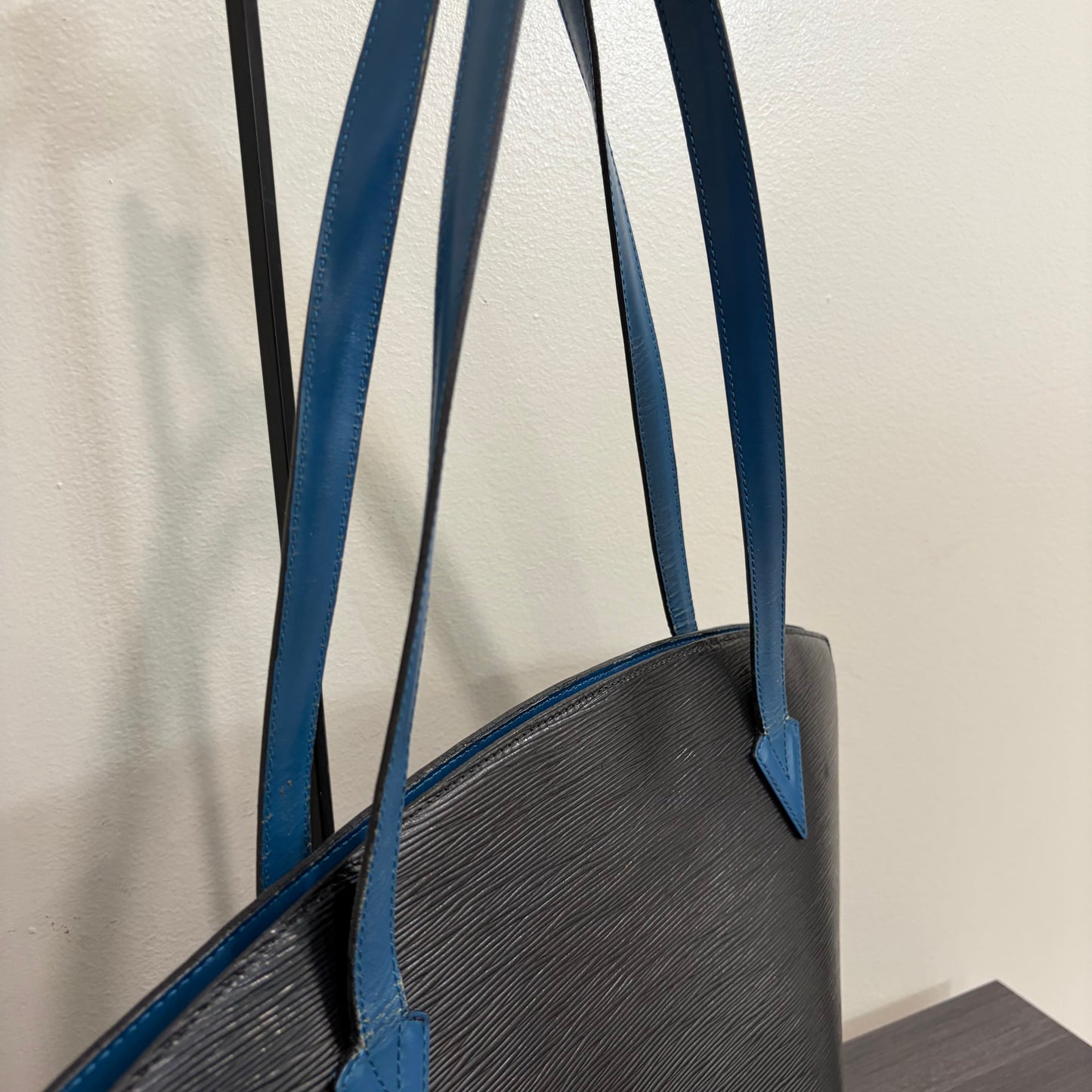 LOUIS VUITTON Saint Jacques GM