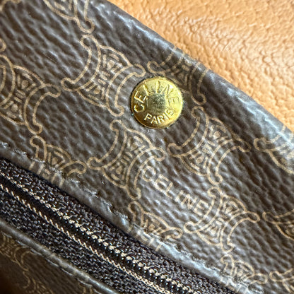 8806 CELINE Macadam Boston 35