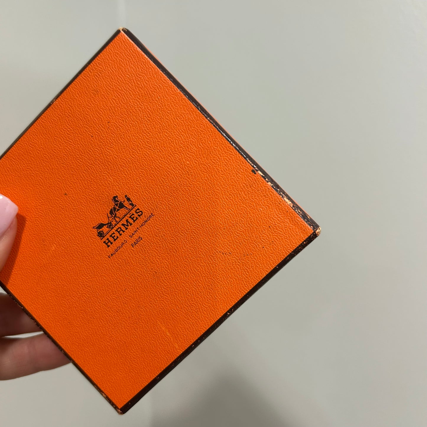 1028 HERMÈS Storage Box