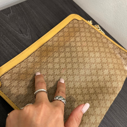 #254 CELINE Pouch