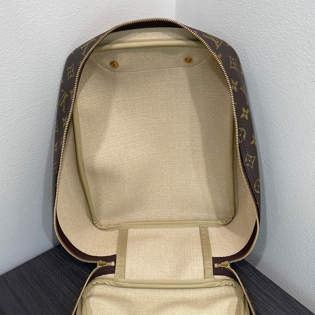 SOLD! Louis Vuitton Monogram Excursion Bag