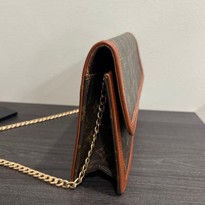 4005 LOUIS VUITTON Pouch
