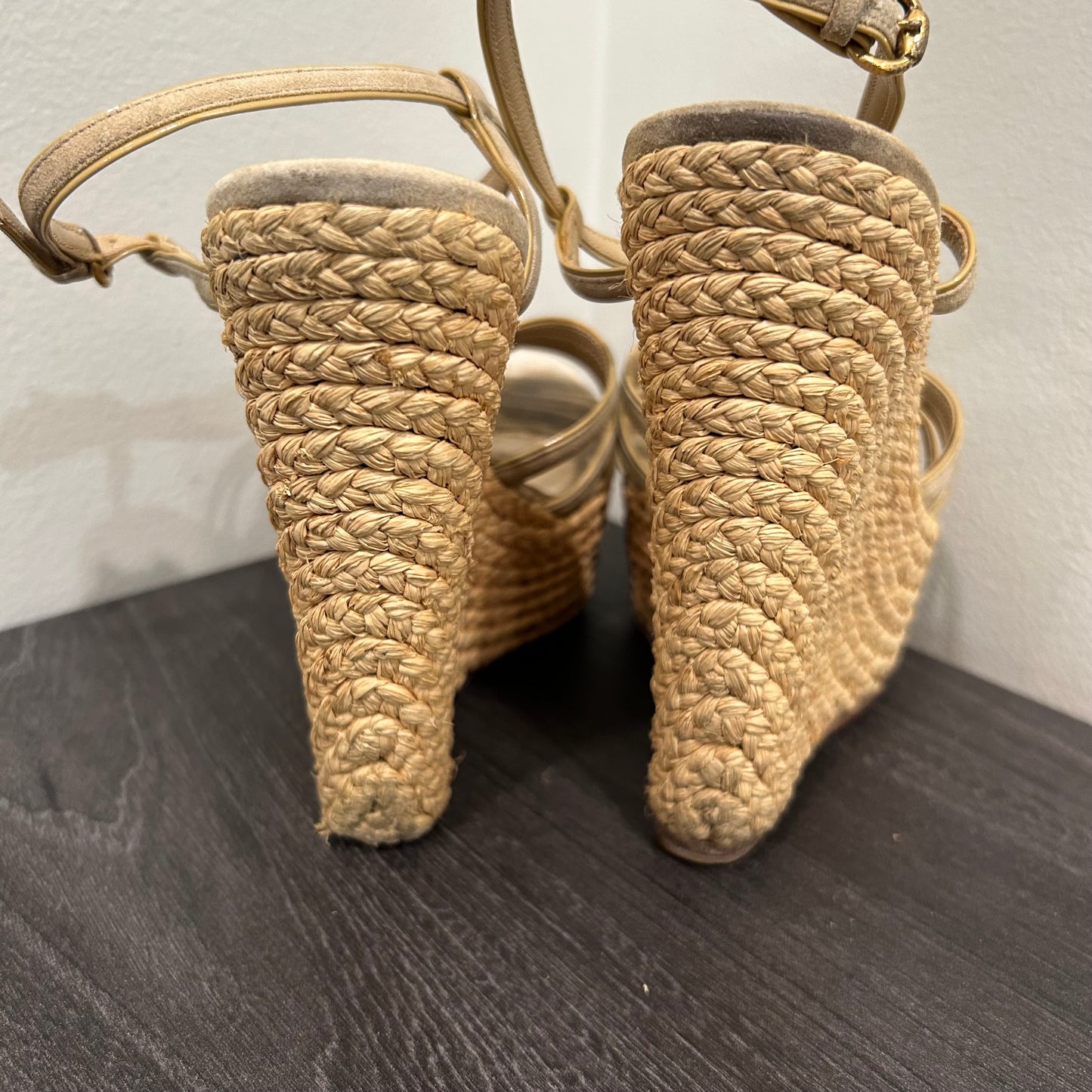 CLEARANCE Gucci Wedges size 5