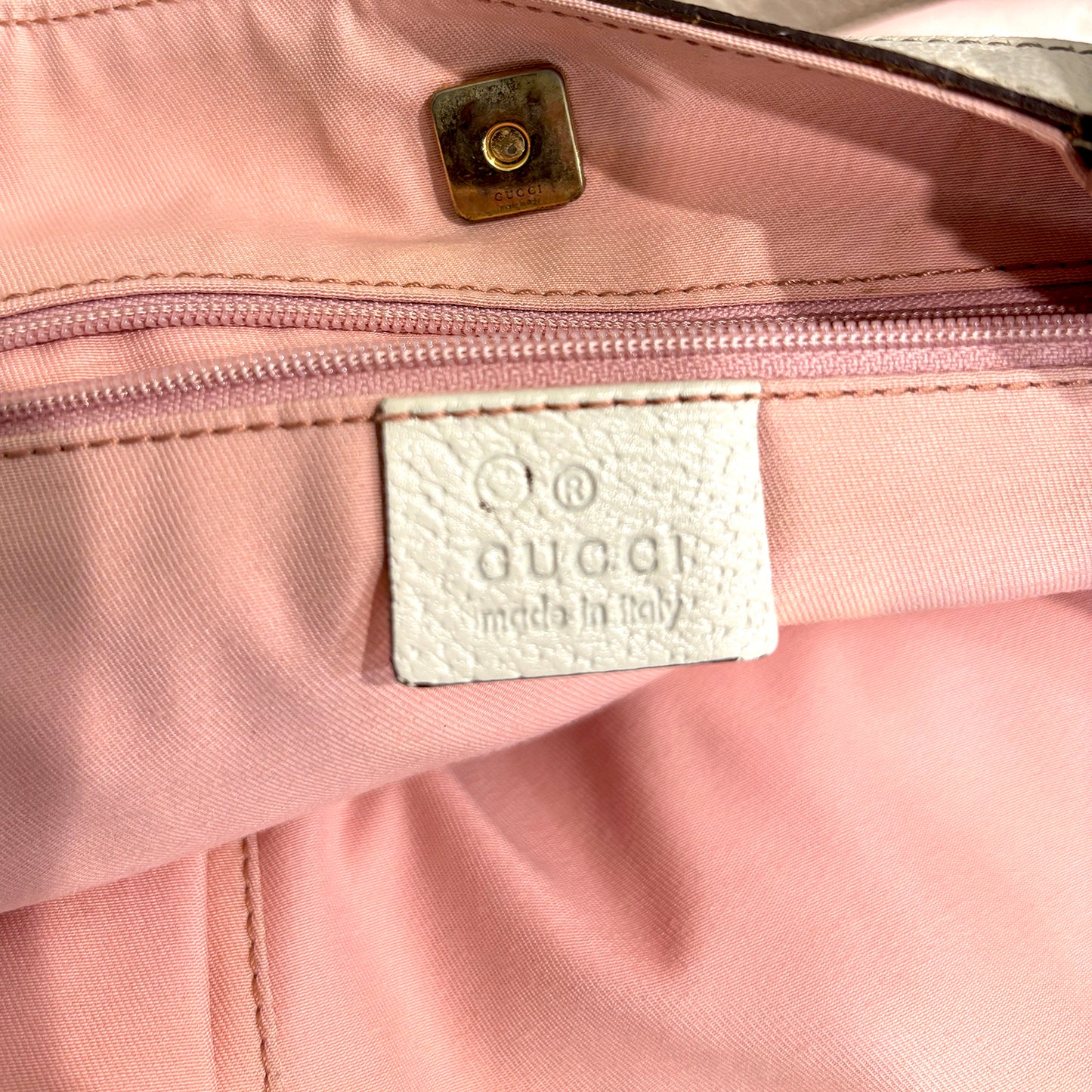 #1128 GUCCI GG Pink Canvas Abbey Pocket Shoulder Tote