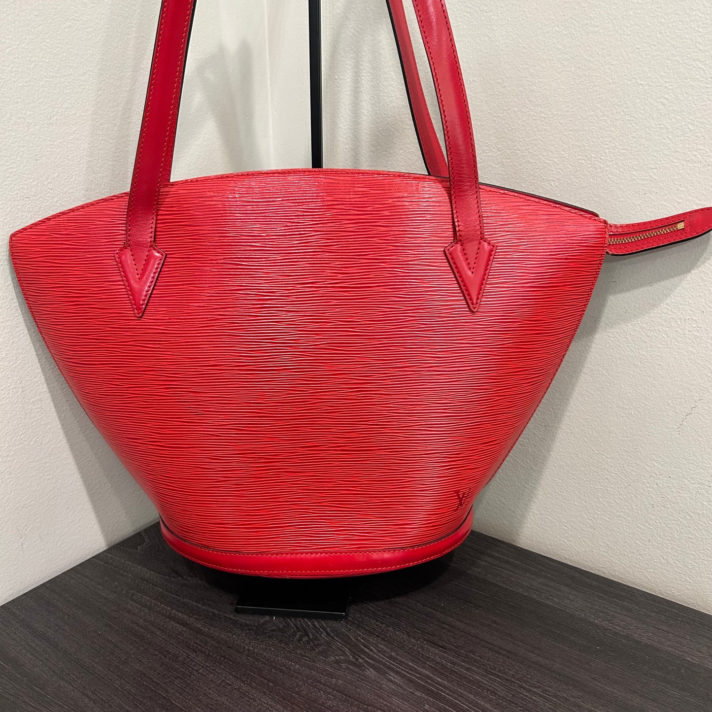 1065 LOUIS VUITTON Saint Jacques GM