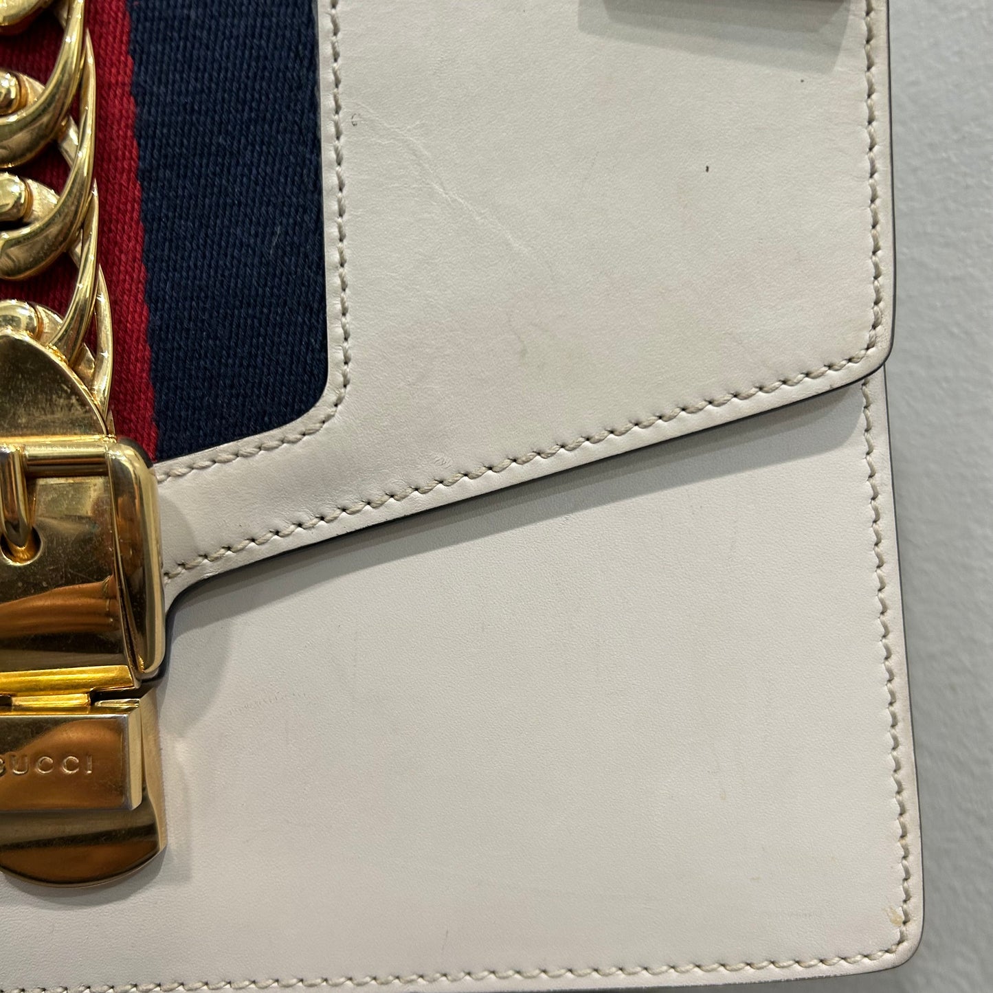 1005 GUCCI Sylvie
