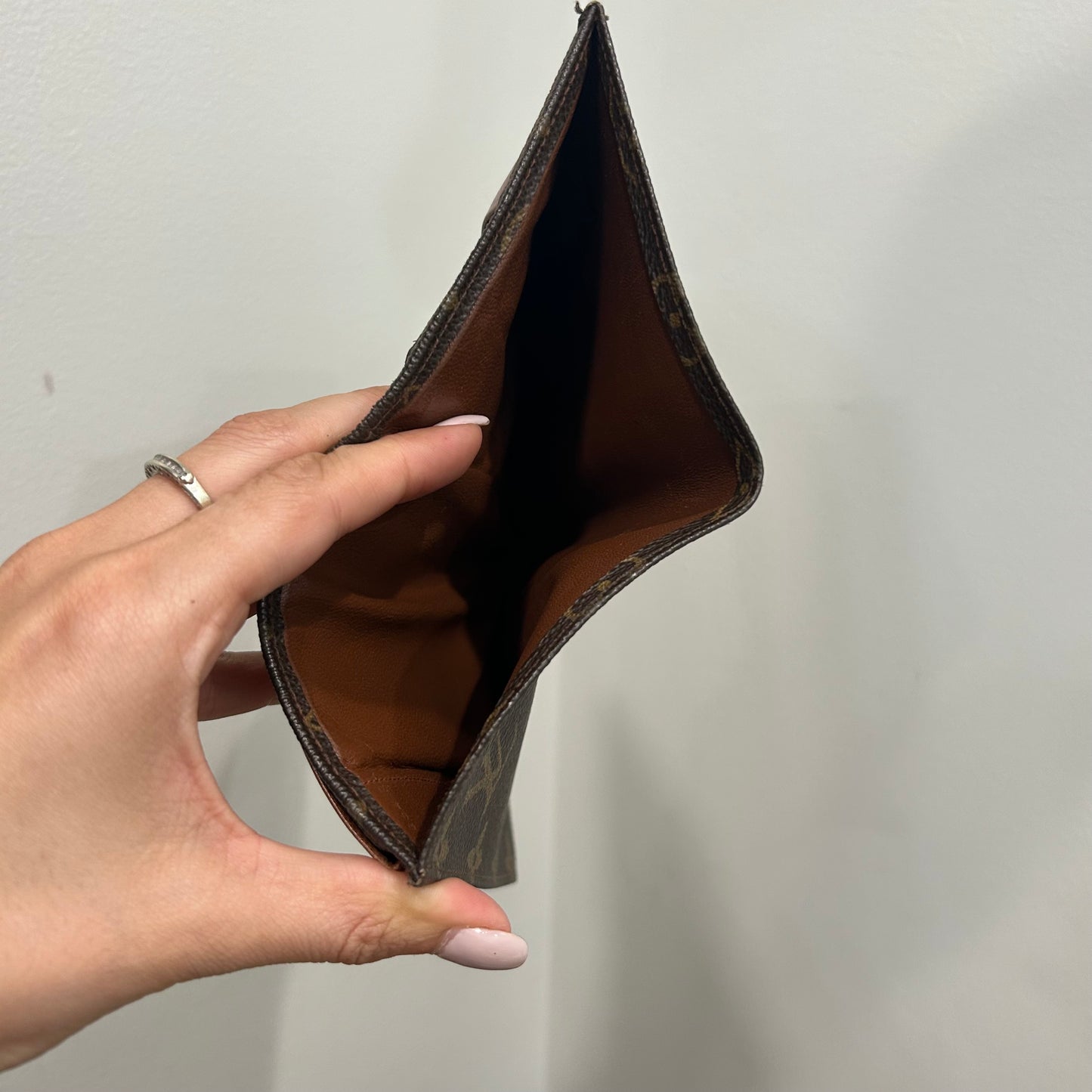 #107 LOUIS VUITTON Wallet