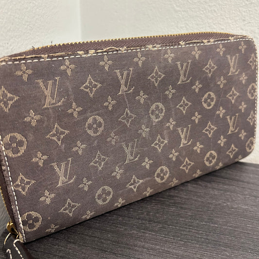 SOLD! Louis Vuitton Mini Lin Zip Wallet