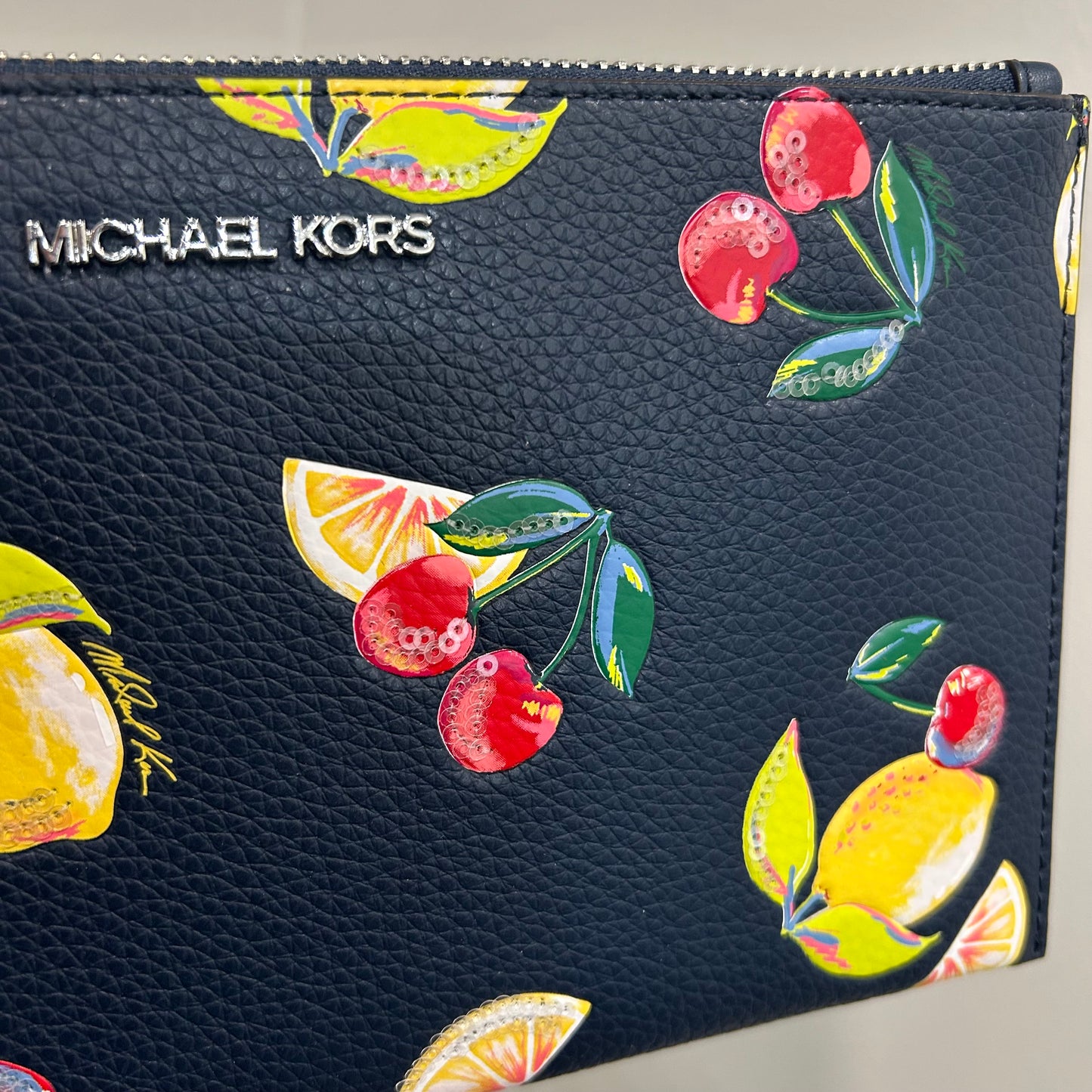 NEW Michael Kors Wristlet