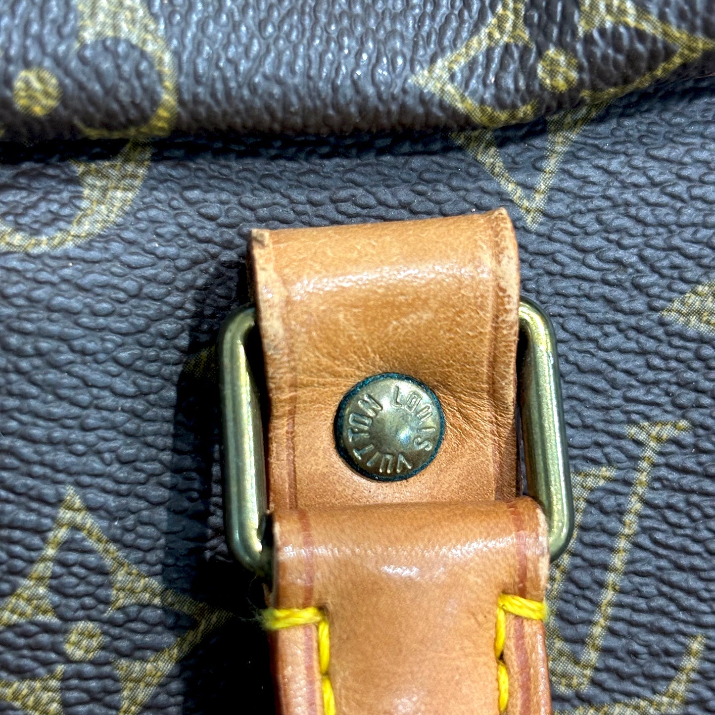 8897 LOUIS VUITTON Monogram Sirius 45