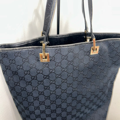 1057 GUCCI Canvas Bucket Tote