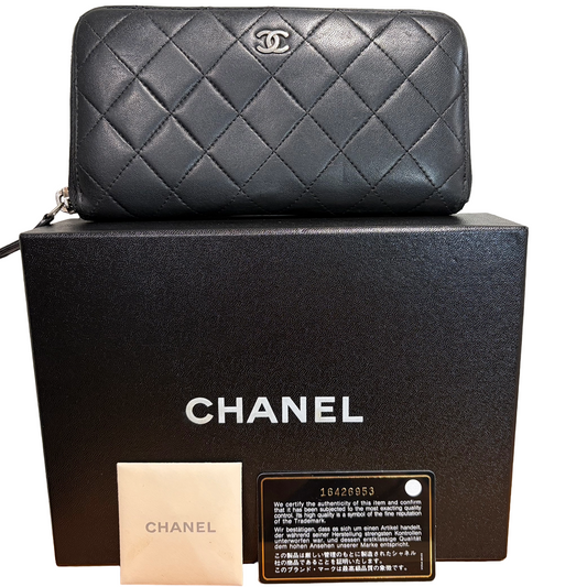 #3218 CHANEL Black Lambskin Leather Matelasse Zip Wallet