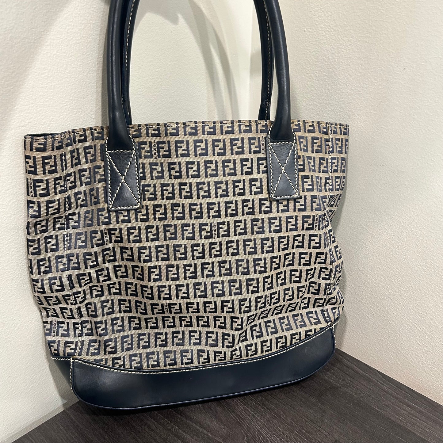 #415 FENDI Tote