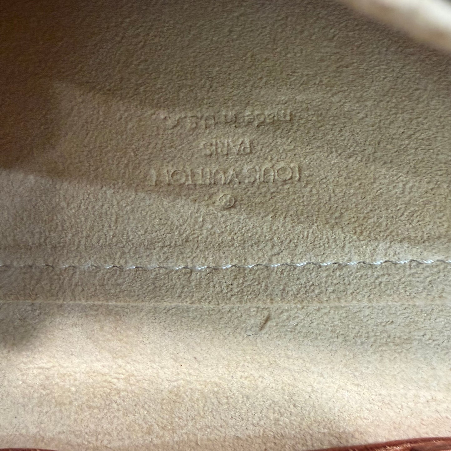 #1109 LOUIS VUITTON Twin Pochette GM